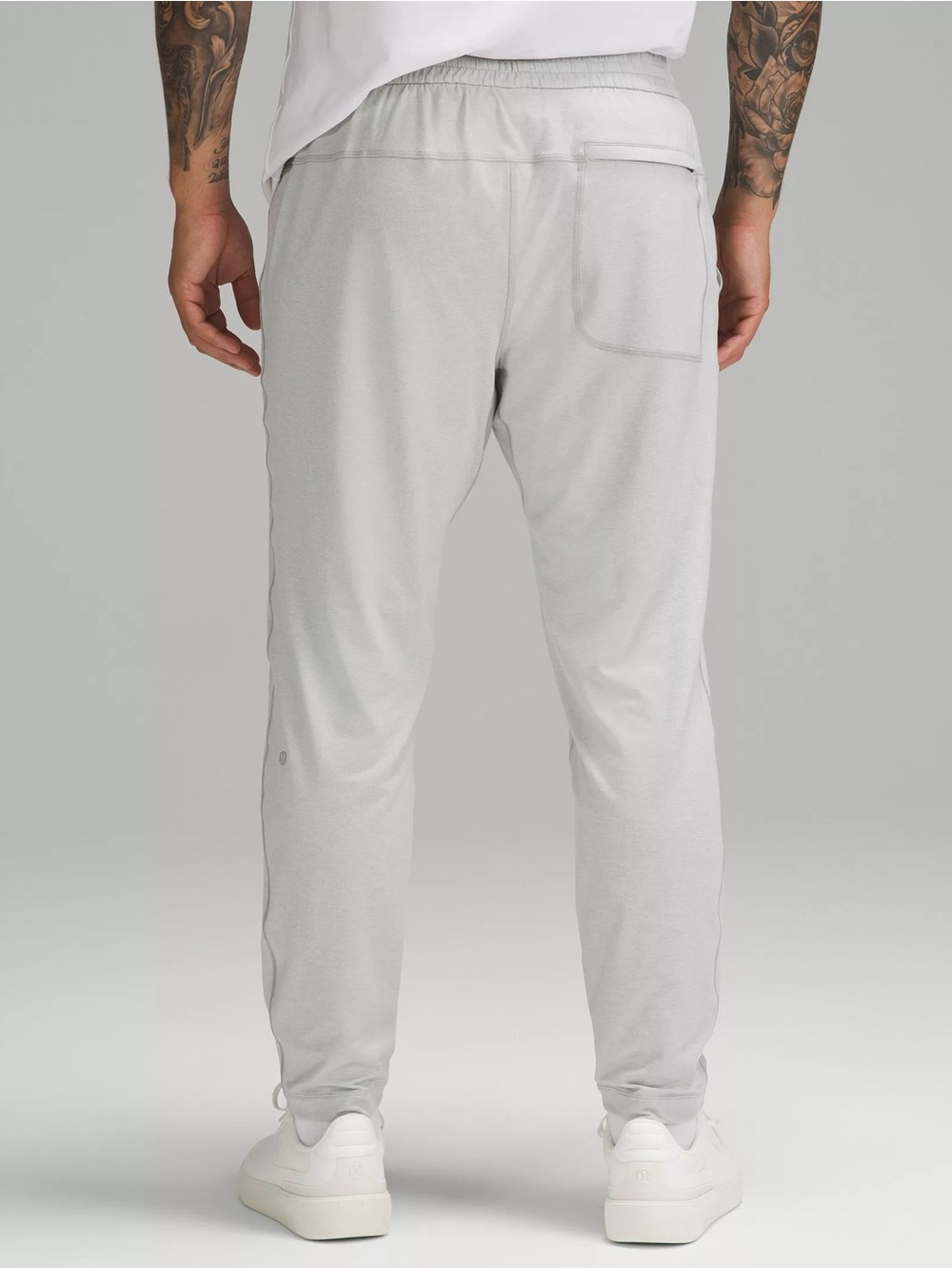 Lululemon size L Soft Jersey Tapered Pant
Regular Men's Lightweight Jogger Gray